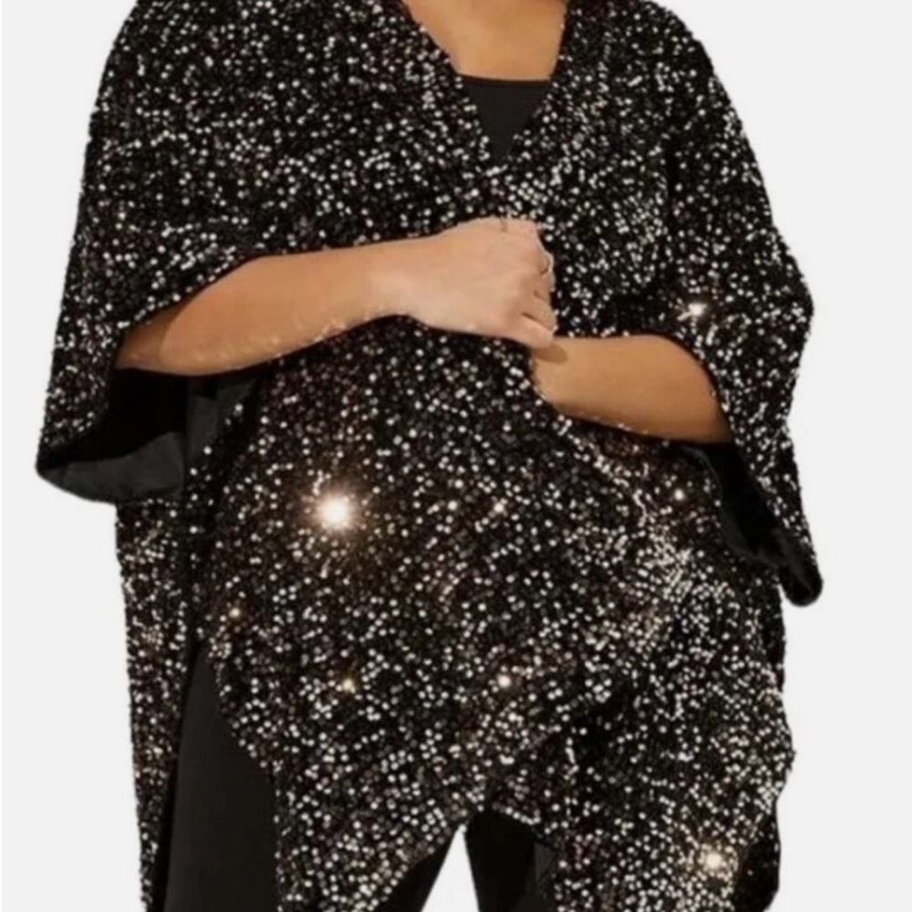 NWT Torrid Woman's Black Gold Sequined Ruana Cover Up Kimono ONE SIZE fits all - Picture 3 of 3